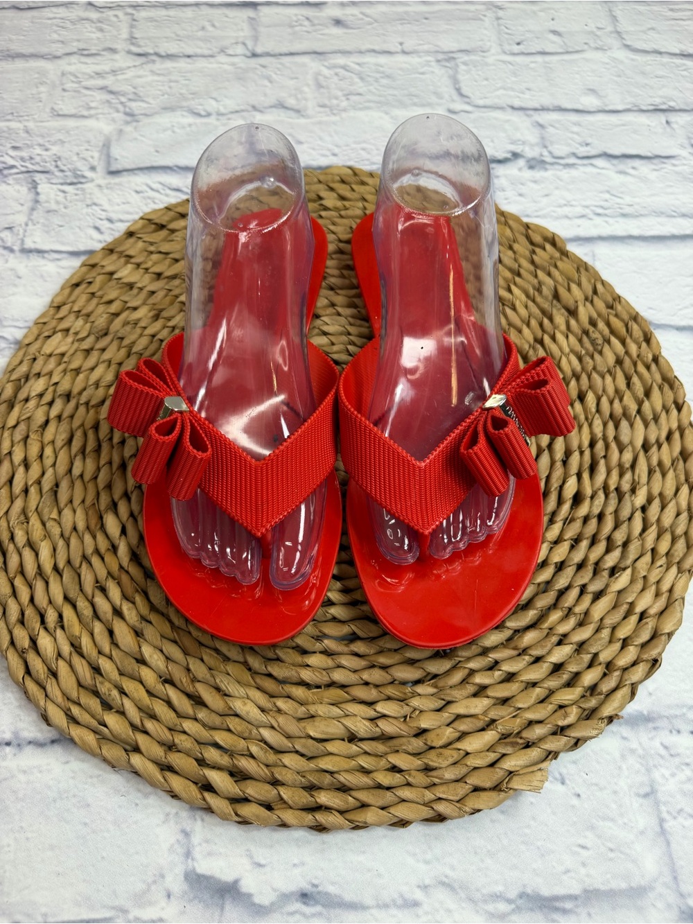 Jason Wu+Melissa Collaboration Red Jelly Thong Bow Sandals. Size 10.